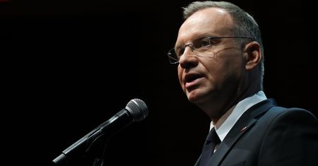"Stracony". Kancelaria Dudy ostro po roku rządów Tuska