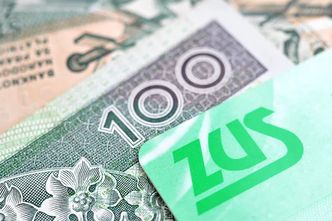 Kwarantanna po powrocie z zagranicy. Jak otrzymać zasiłek chorobowy?