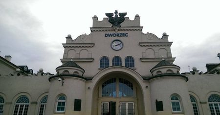 We wtorek wyłączą z ruchu plac Dworcowy. Ruszają zdjęcia do filmu „Volta”