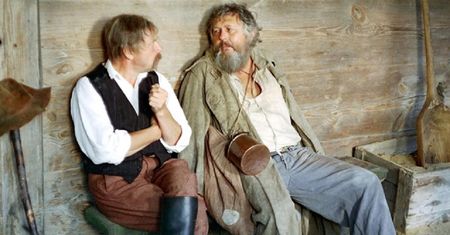 Bez tych filmów i seriali nie ma świąt. Sprawdź, jak dobrze znasz kultowe polskie produkcje