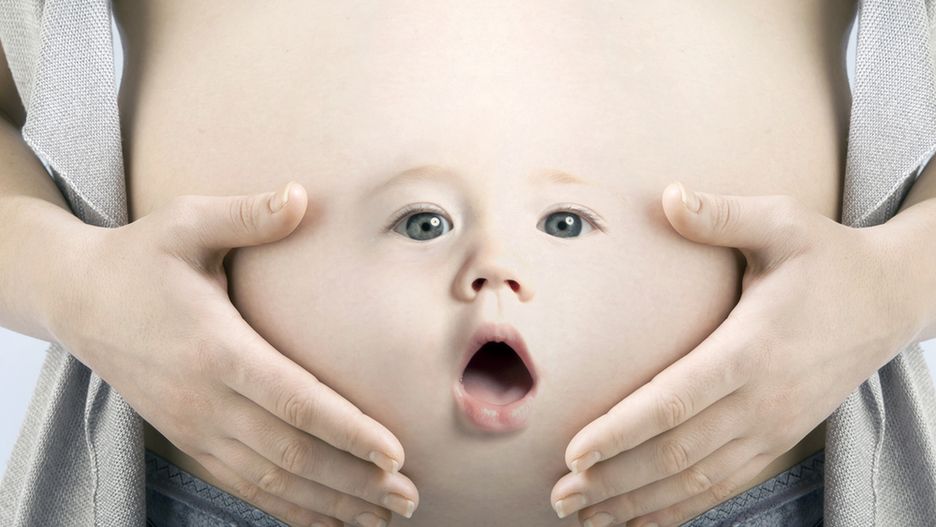 Nienarodzone dzieci lubią bardziej dotyk niż głos mamy