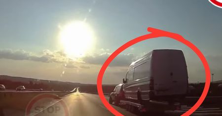 Ten kierowca strasznie się pomylił. Było naprawdę groźnie na A4