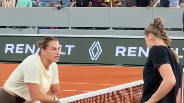 Zdjęcie okładkowe artykułu: Twitter / Roland Garros / Na zdjęciu: Aryna Sabalenka i Jelena Rybakina