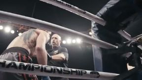 Jason Knight stracił cztery zęby w walce z Artiomem Łobowem (wideo)