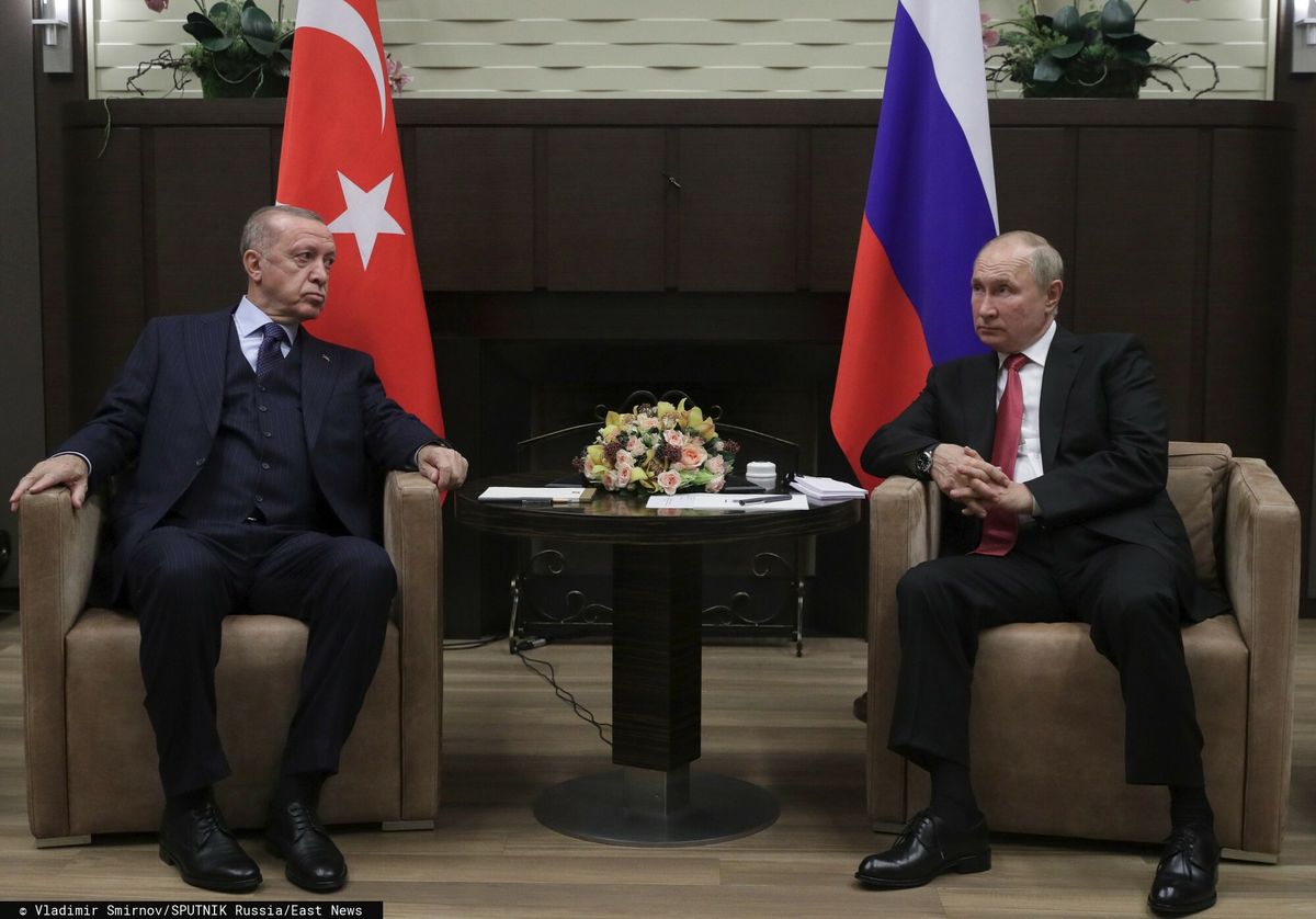 Prezydent Recep Erdogan zaprasza do Turcji przedstawicieli Rosji i Ukrainy, aby móc pośredniczyć w rozmowach między nimi 