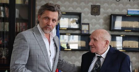 Najstarszy maturzysta w Polsce. Specjalne wyróżnienie dla pana Józefa