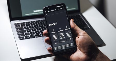 Korzystasz z ChatGPT? Nawet nie wiesz, ile to zużywa prądu