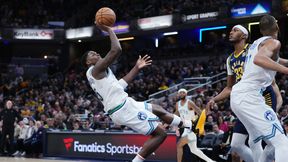 Co za akcja w NBA. Zablokował kluczowy rzut i uderzył głową... o tablicę!