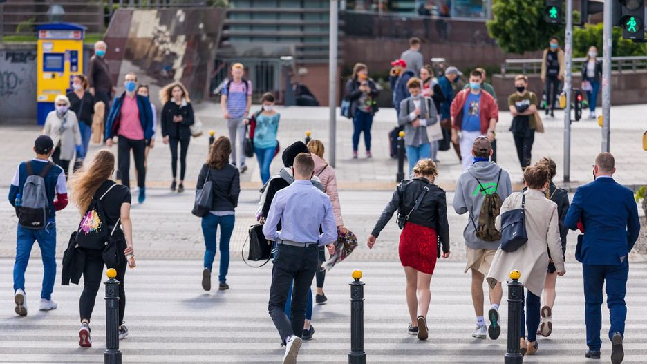 Koronawirus w Polsce. Rząd luzuje kolejne obostrzania