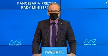 Wiemy, co z majówką! Rząd ogłosił listę aktualnych obostrzeń