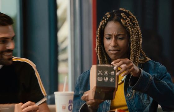 Pozytywka zamiast pudełka - McDonald's reklamuje kultowe kanapki w Portugalii