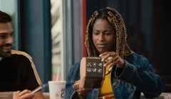 Pozytywka zamiast pudełka - McDonald's reklamuje kultowe kanapki w Portugalii