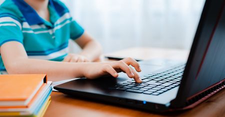 Wejdź w nowy rok szkolny z nowym sprzętem – nawet 50% taniej w x-komie