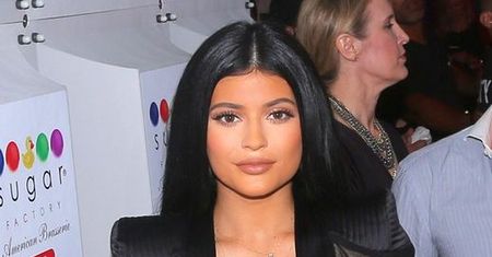 Kylie Jenner: ma dopiero 17 lat, a już szokuje wyzywającymi kreacjami. Co będzie później?