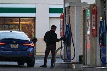 Ile kosztuje ropa naftowa. Napięcia w Cieśninie Ormuz wciąż trzęsą rynkami
