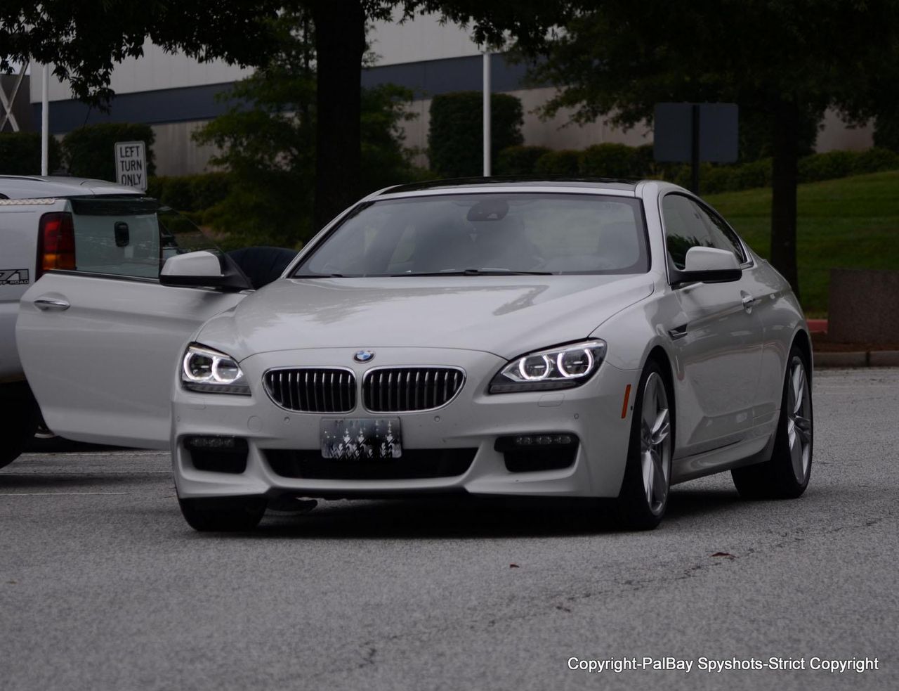 BMW 6 Coupe M-Pakiet (Fot. PalBay Spyshots)