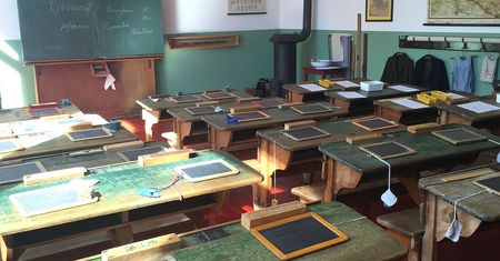 Będą kolejne zmiany w edukacji. Ekspert: polskiej szkole potrzeba spokoju
