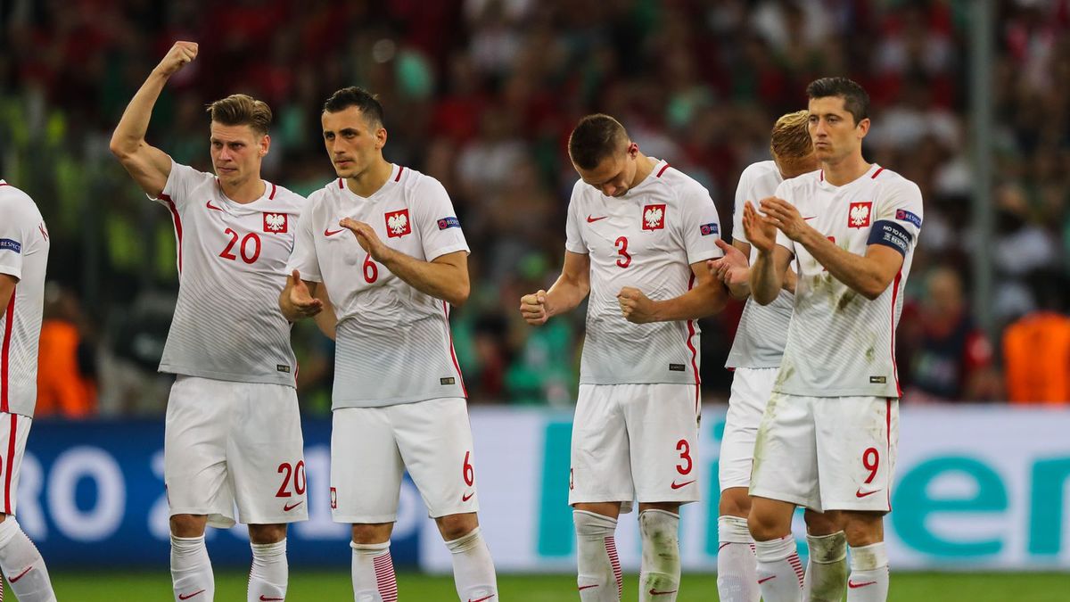 Getty Images / oto Olimpik/NurPhoto via Getty Images / Reprezentanci Polski. Z numerem szóstym Tomasz Jodłowiec