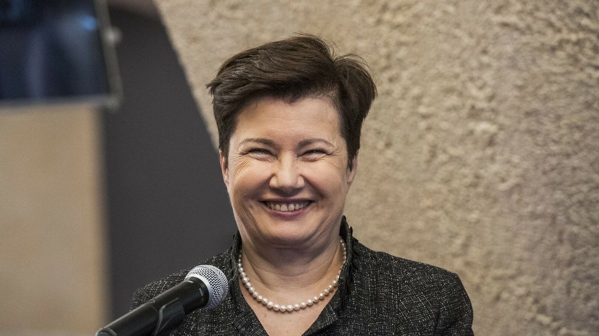 Teatr Kwadrat przed premier?
24.02.2016 Warszawa Teatr Kwadrat Prezentacja Teatru Kwadrat po remoncie n/z  Hanna Gronkiewicz-Walz  fot. Jacek Dominski/REPORTER
Jacek Dominski/REPORTER