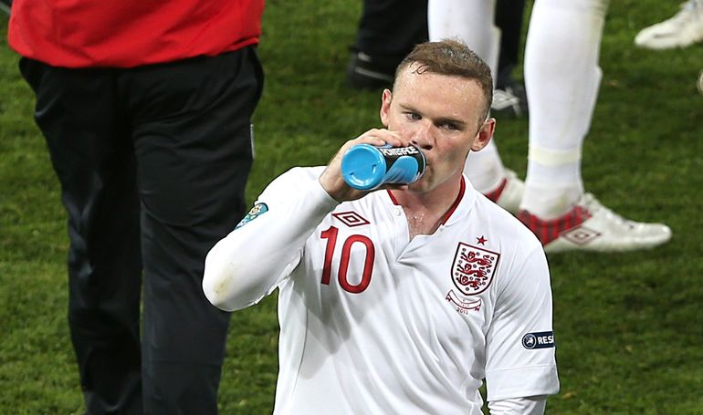 Wayne Rooney w listopadowym meczu ze Słowenią wystąpi w kadrze po raz setny