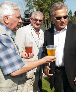 Którego polityka Polacy zaprosiliby na grilla i piwo? Wybór mógł być tylko jeden