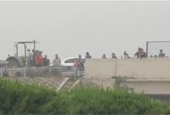 Horror w Chinach. Setki osób uwięzionych na wiadukcie w prowincji Henan