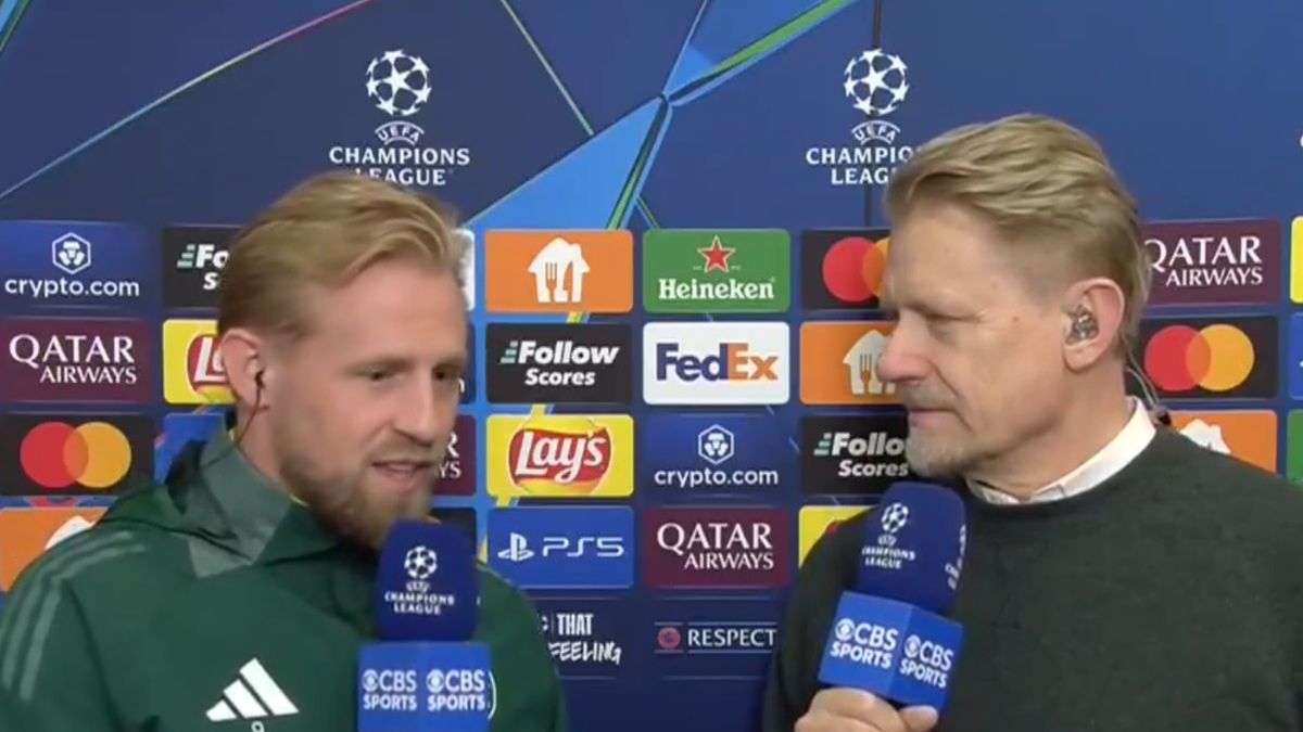 Peter i Kasper Schmeichel po meczu Ligi Mistrzów