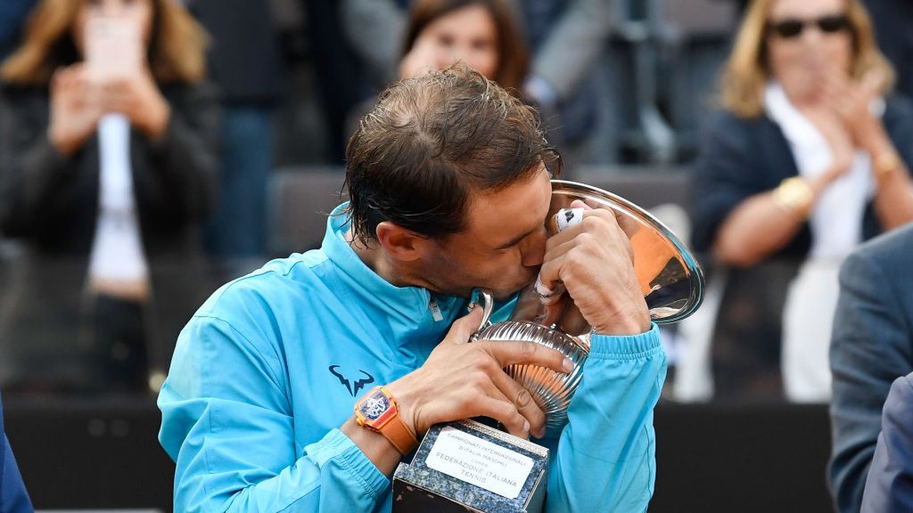 Zdjęcie okładkowe artykułu: Getty Images / Claudio Pasquazi/Anadolu Agency / Na zdjęciu: Rafael Nadal, mistrz Internazionali BNL d'Italia 2019