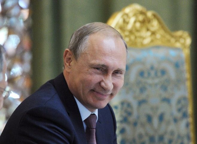 Putin - tym razem prawdziwy - zadzwonił do Eltona Johna