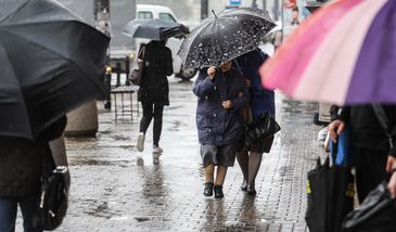 Pogoda w Warszawie w niedzielę 28 lutego. Czekają nas przelotne opady deszczu