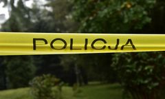 Makabra na Mazowszu. Żył ze zwłokami dwa tygodnie
