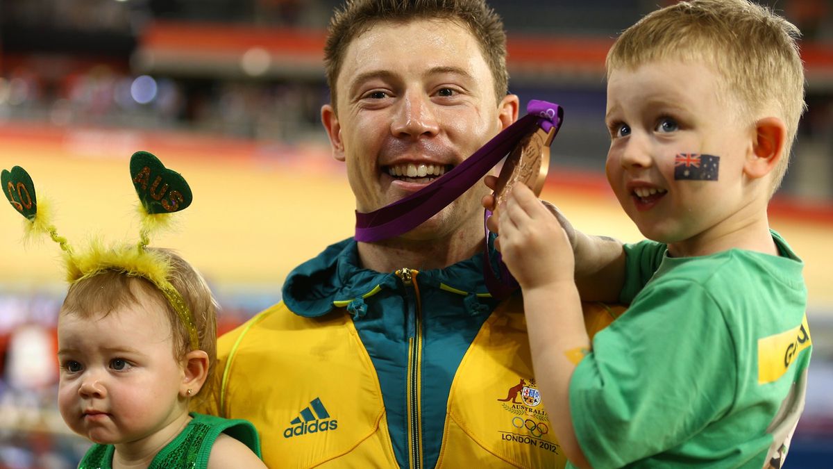 Zdjęcie okładkowe artykułu: Getty Images / Paul Gilham / Shane Perkins po zdobyciu brązowego medalu na IO w Londynie