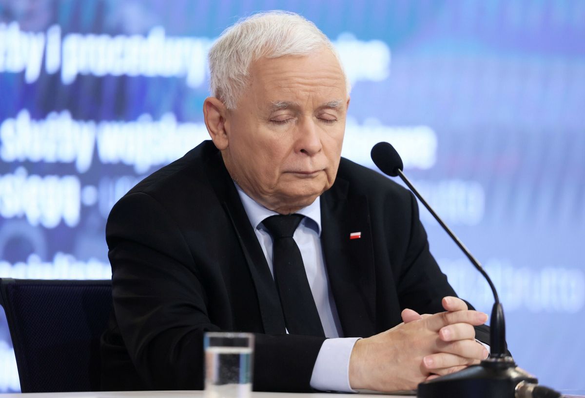 Jarosław Kaczyński na konferencji prasowej 