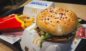 Wraca Burger Drwala. McDonald's potwierdził datę. Debiut w Poznaniu