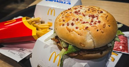 Wraca Burger Drwala. McDonald's potwierdził datę. Debiut w Poznaniu