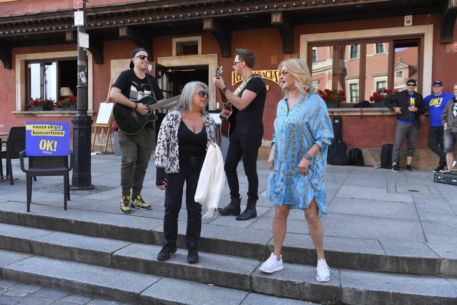 Majka Jeżowska i Krystyna Prońko - happening muzyczny na Placu Zamkowym