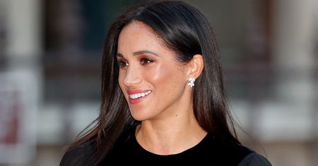 Meghan Markle oskarża brytyjski tabloid o zniszczenie jej relacji z ojcem