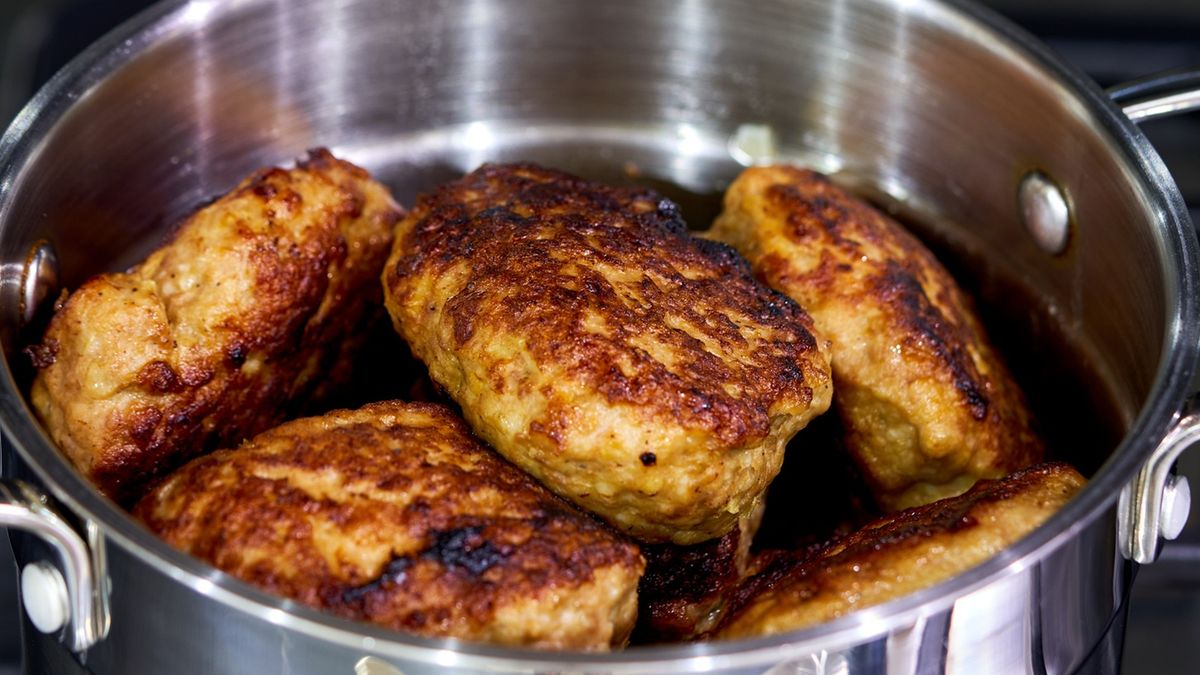 Kotlety pożarskie – przepis krok po kroku