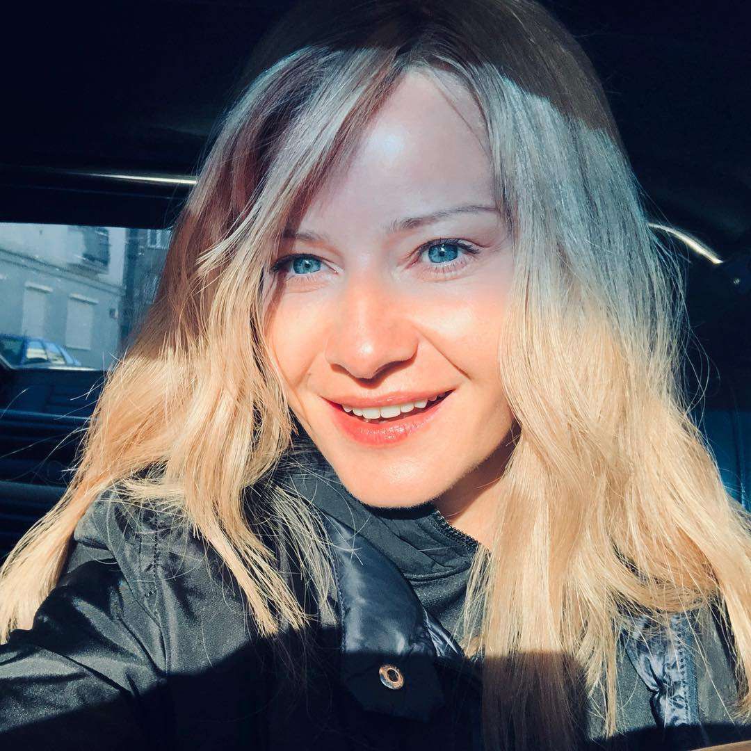 Małgorzata Kożuchowska w długich włosach