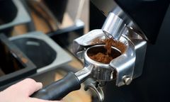 Polacy coraz więcej płacą za kawę. A będzie jeszcze drożej