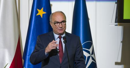 "To jest skandal". Czarzasty uderza w UE