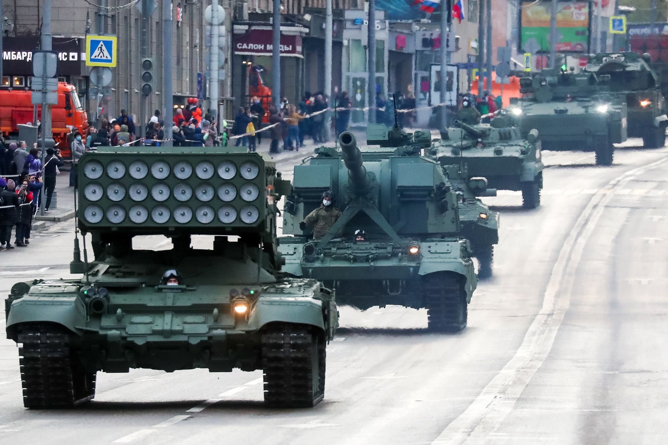 System TOS-1 na paradzie zwycięstwa w Moskwie. (Photo by Sergei Fadeichev\TASS via Getty Images)