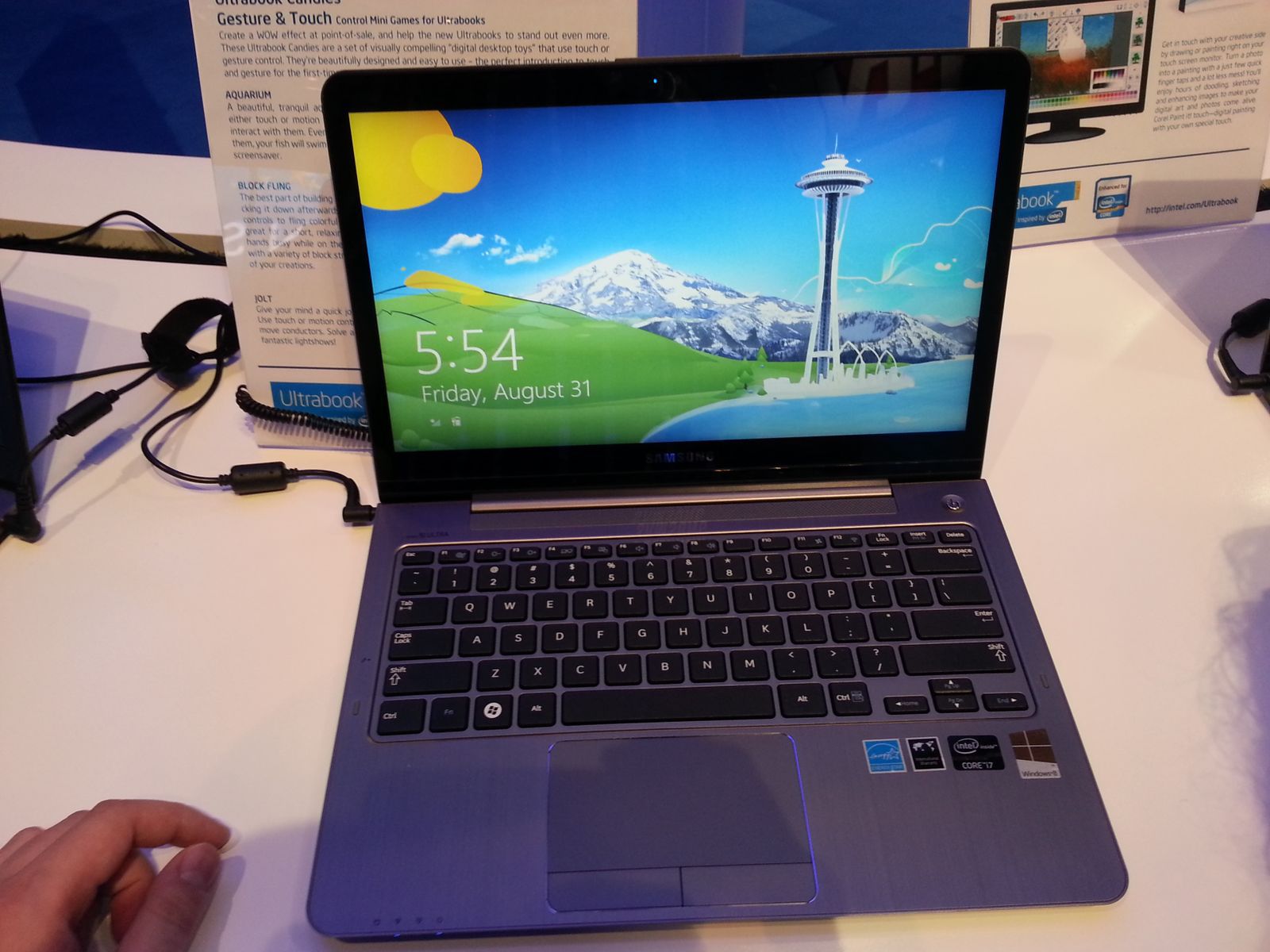 Samsung Series 5 Ultra - Koreańczycy też będą dotykać [IFA 2012] 3