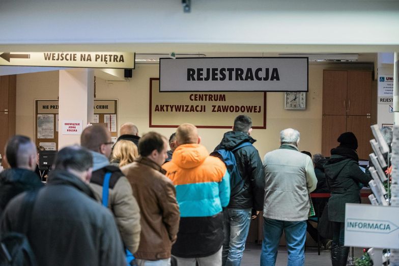 Rząd przymierza się do przyszłorocznego budżetu. Kasa ze składek od firm na pójść na inny cel niż planowano.