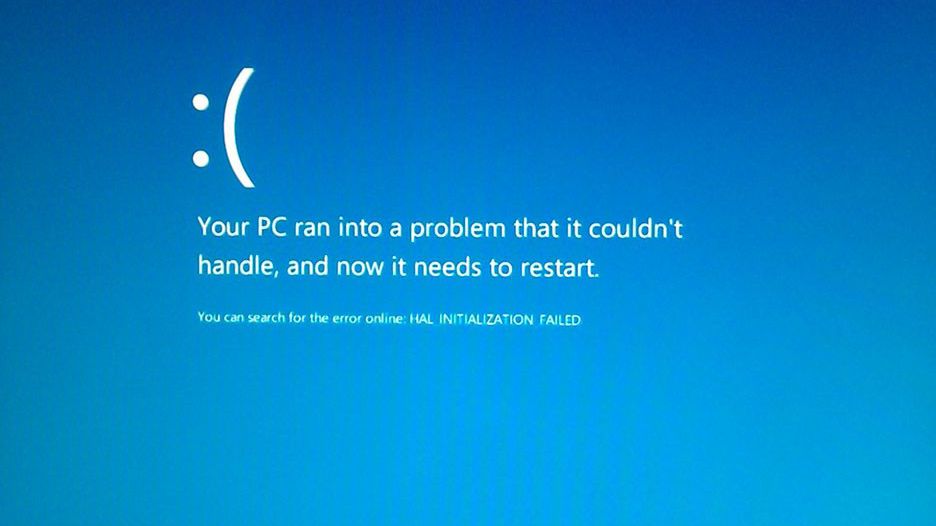 Jak wyglądał blue screen of death w kolejnych Windowsach? 1