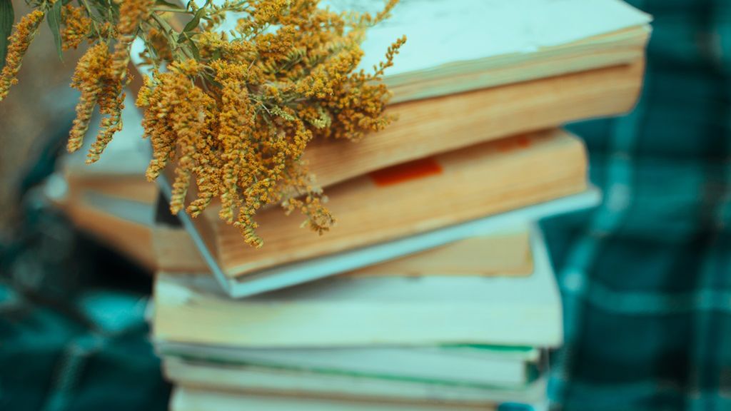 "Inwokacja" to pierwsza część epopei "Pan Tadeusz"