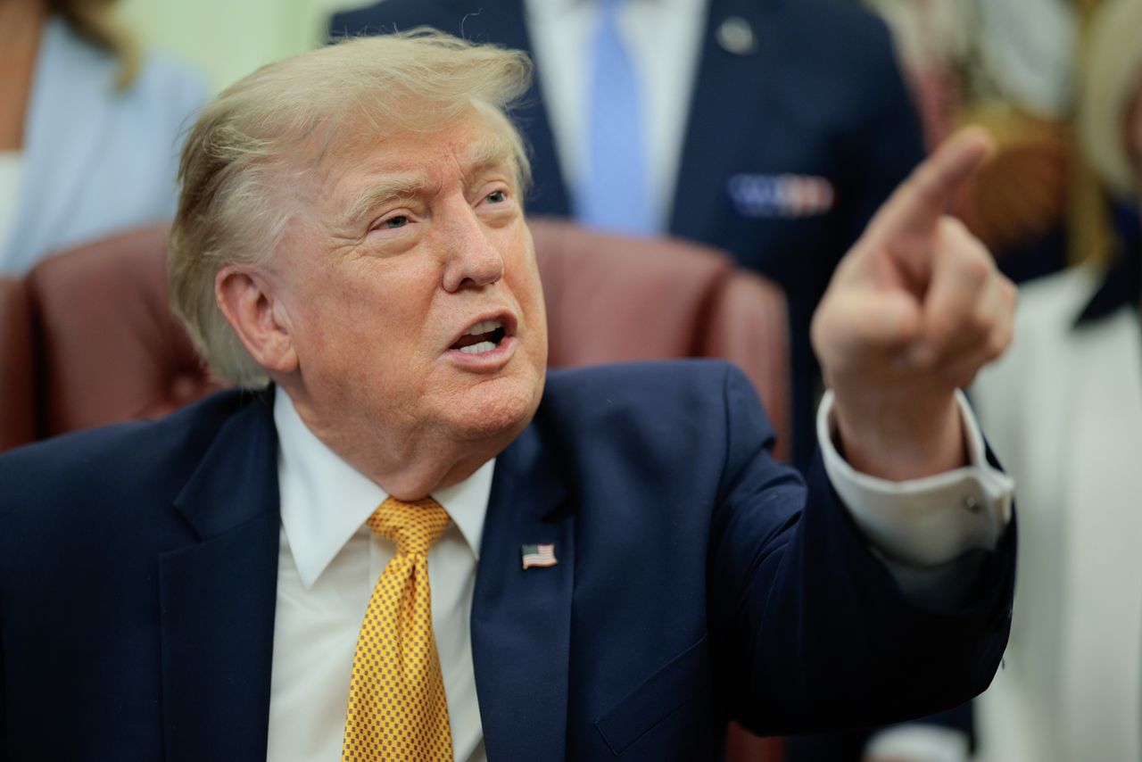 Cieśnina Ormuz zostanie otwarta w czwartek? Trump składa kolejne obietnice