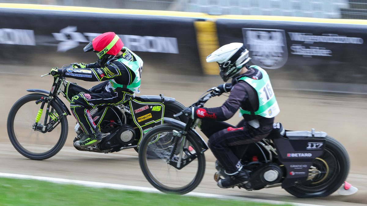 WP SportoweFakty / Patryk Kowalski / Steven Goret przed Glebem Czugunowem