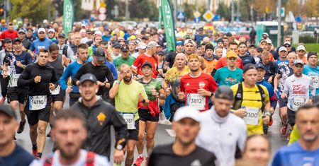 Rekord frekwencji w zasięgu! Nawet 14 tysięcy uczestników na starcie 17. PKO Poznań Półmaratonu