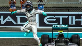 Nico Rosberg oddał hołd rodzicom. Piękny gest nowego mistrza (wideo)